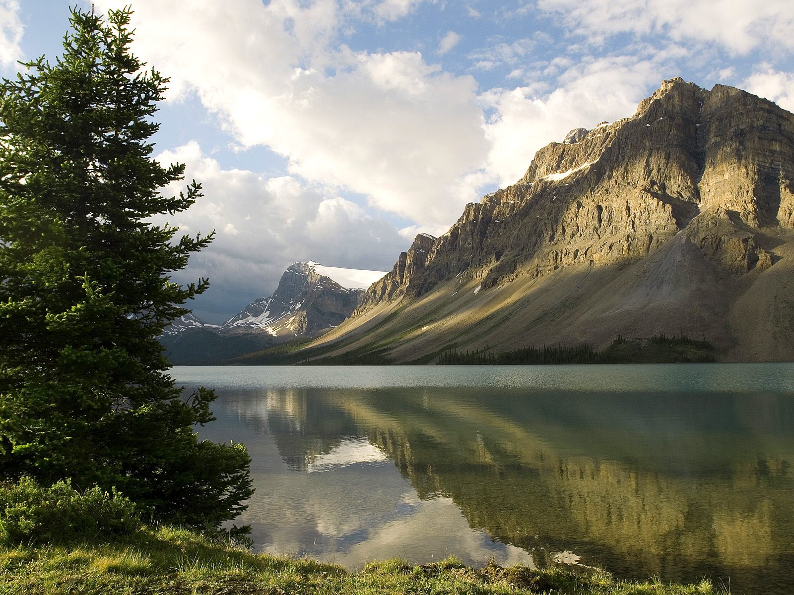 Mountain Lake Desktop Backgrounds
