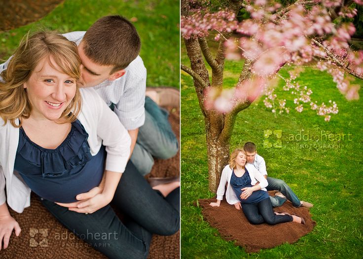Outdoor Pregnancy Photography Poses
