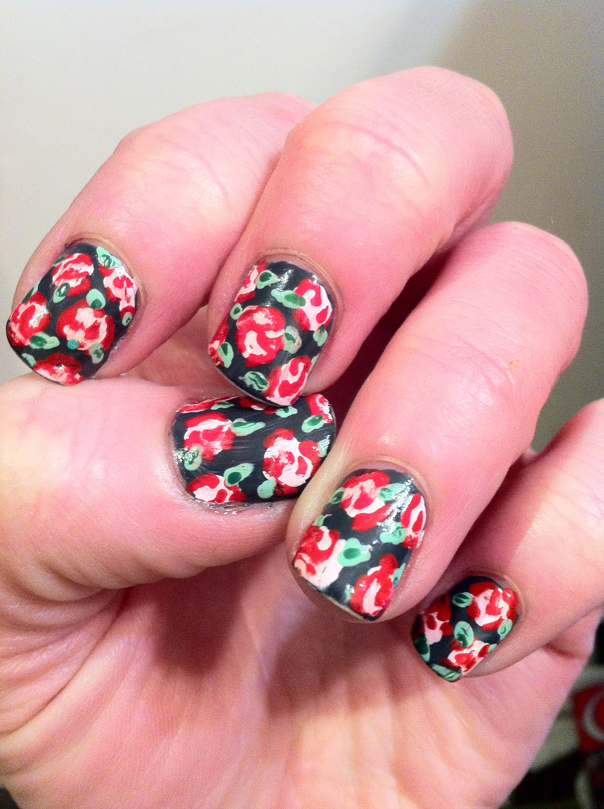 Vintage Flower Nail Design