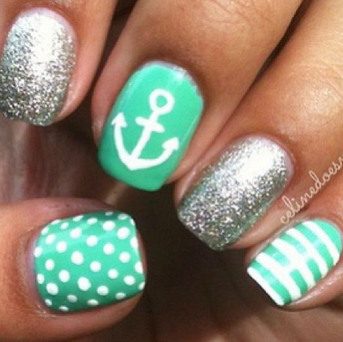 Anchor Nail Art Glitter Design