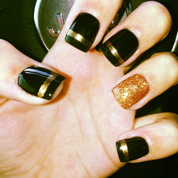 Black and Gold Nail Designs