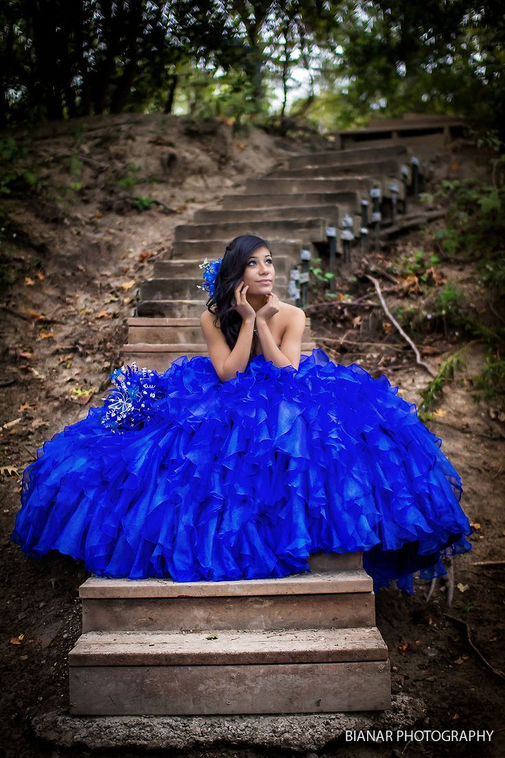 Quinceanera Photography Pose