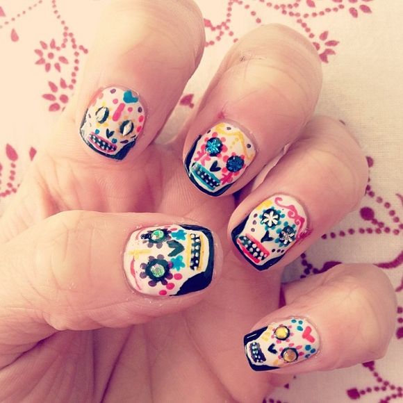 Sugar Skull Nail Design Sugar Skull Nail Design