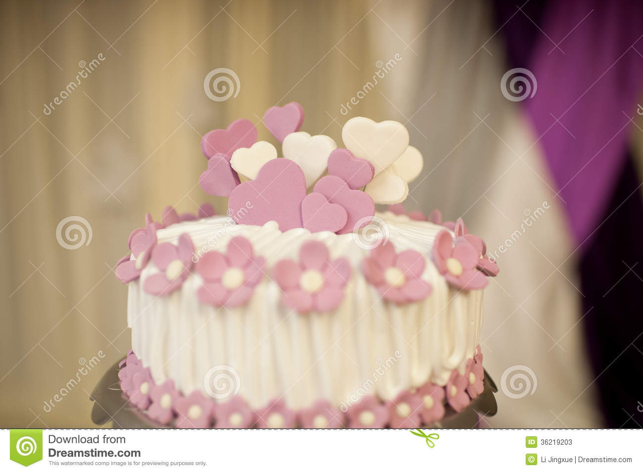 Wedding Cake Flowers Up Close