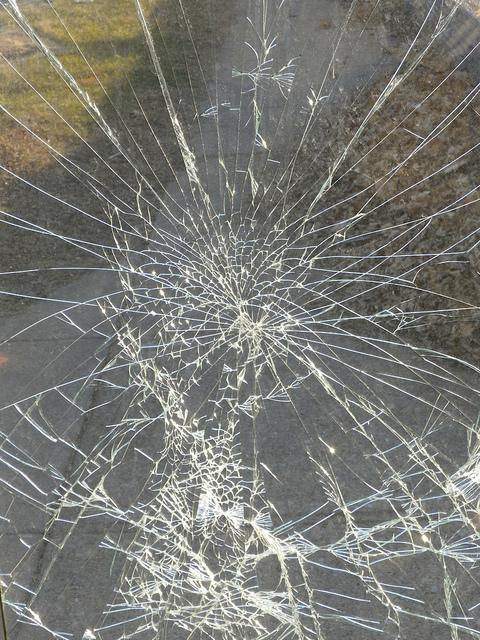 Cracked Glass Texture Photoshop