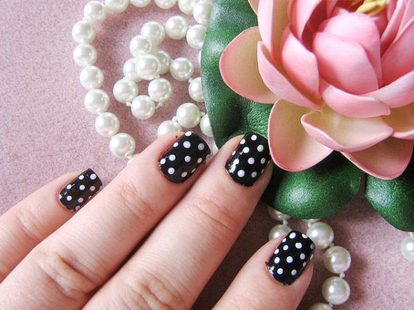 Nail Polish Design Polka Dots