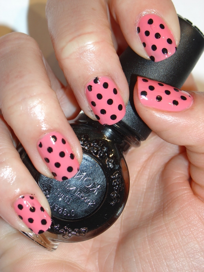 Polka Dot Nail Art