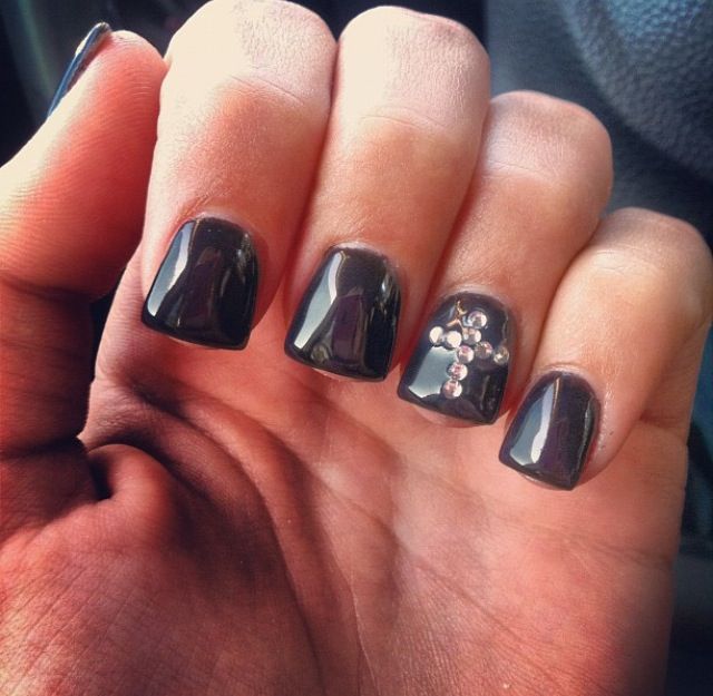 Black Acrylic Nails with Cross