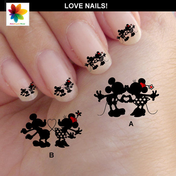 Disney Mickey Mouse Nail Art