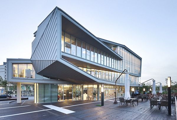 Modern Commercial Office Building Architecture