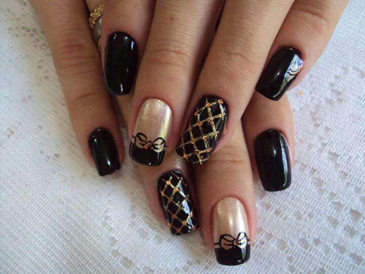 Black and Gold Nail Designs Pinterest