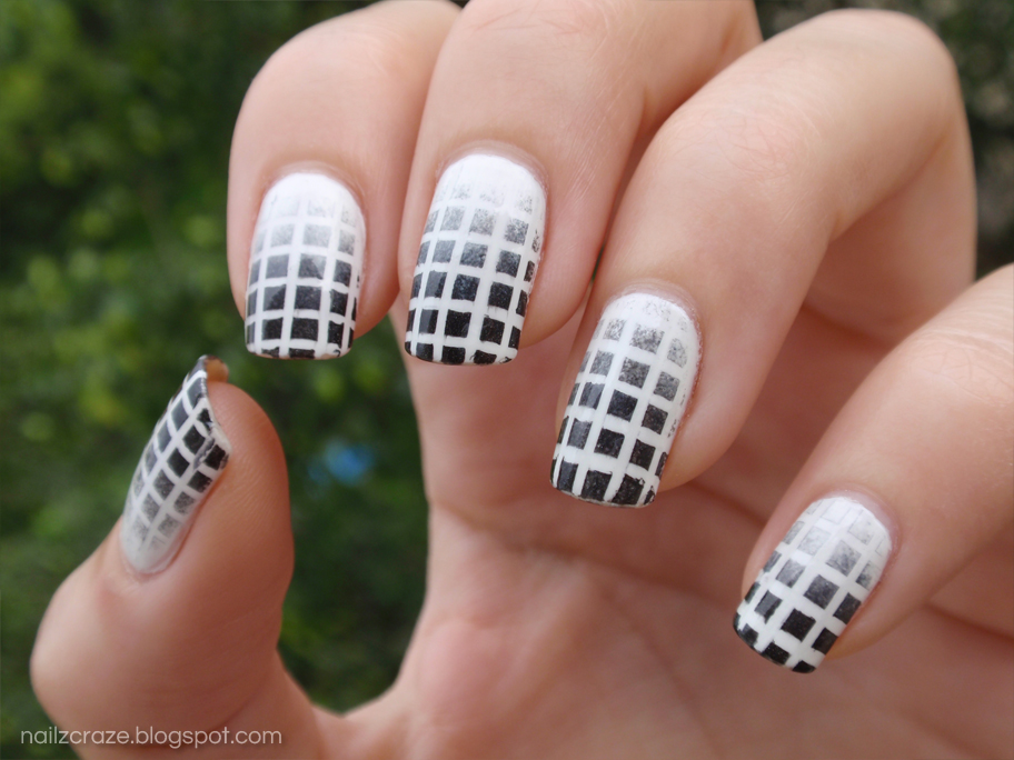 Black and White Nail Polish Designs