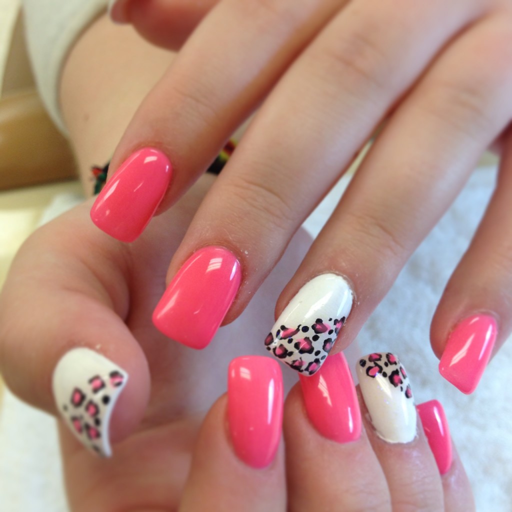 Cute Pink Acrylic Nail Designs