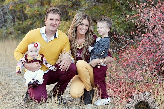 Fall Family Portrait Color Schemes