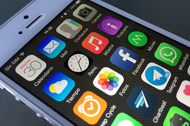 iOS 8 App Icons