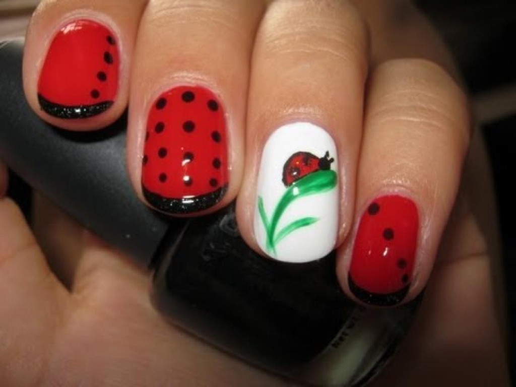 Ladybug Nail Art Design