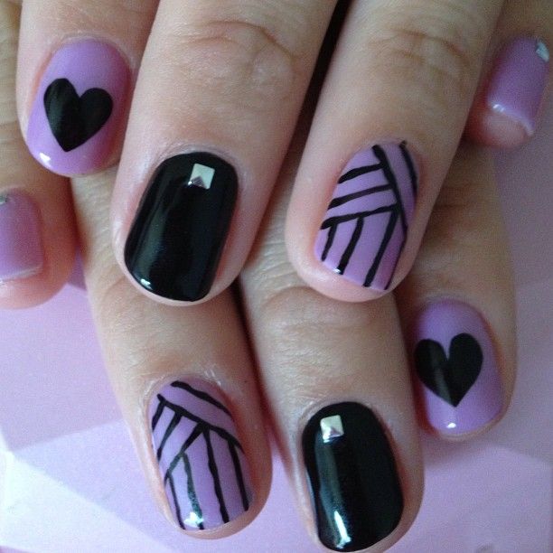 Purple and Black Nail Art Purple and Black Nail Art