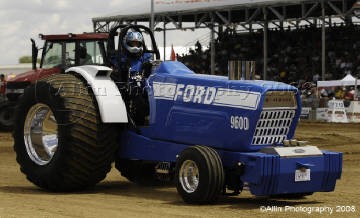 Super Modified Tractors