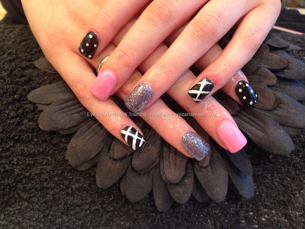 Pink Acrylic Nail Art Black and White Pink Acrylic Nail Art Black and White