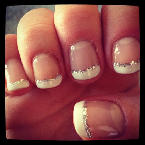 Pretty French Tip Nails