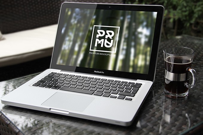 Realistic Laptop Mockup Psd Free