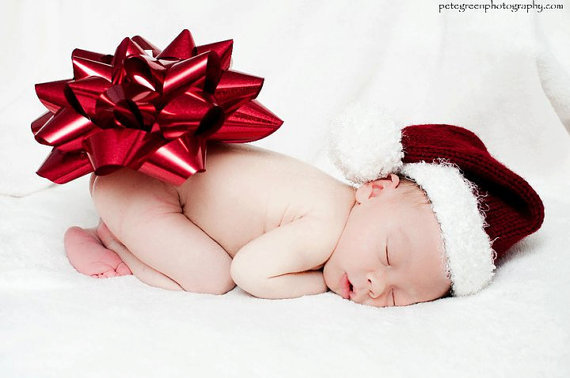 Newborn Baby Girl Christmas Photography