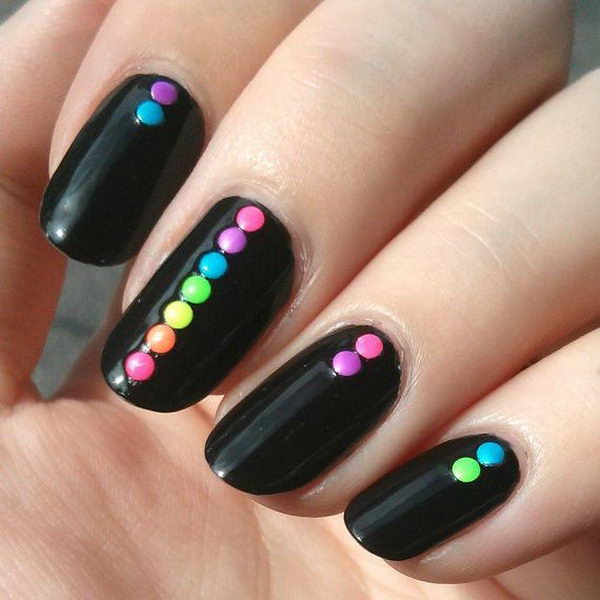 Neon-Rainbow-Nail-Art