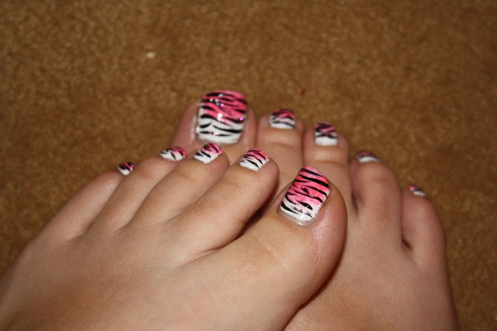Zebra Toe Nail Design