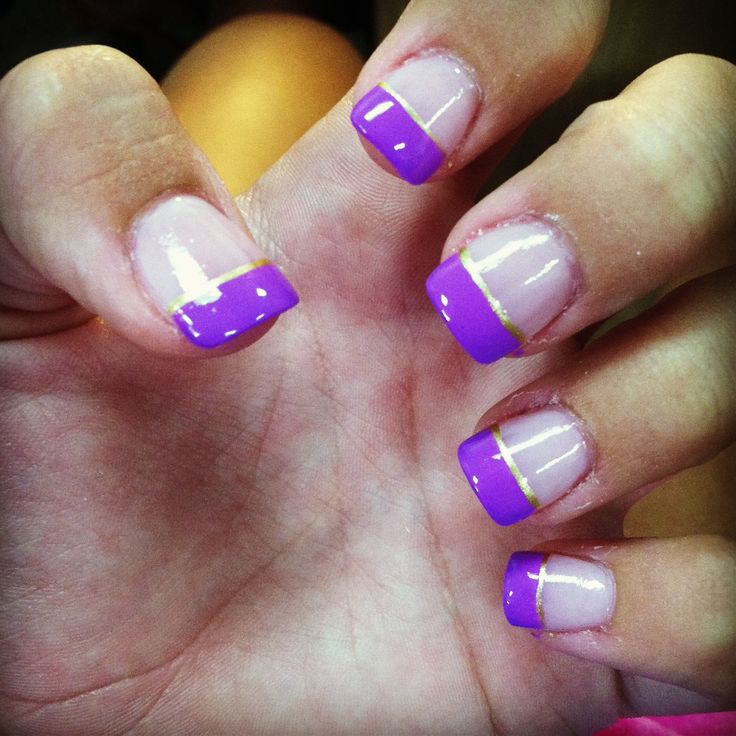 Purple and Gold Nail Art Purple and Gold Nail Art