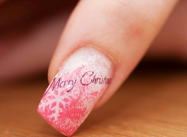 Merry Christmas Nails