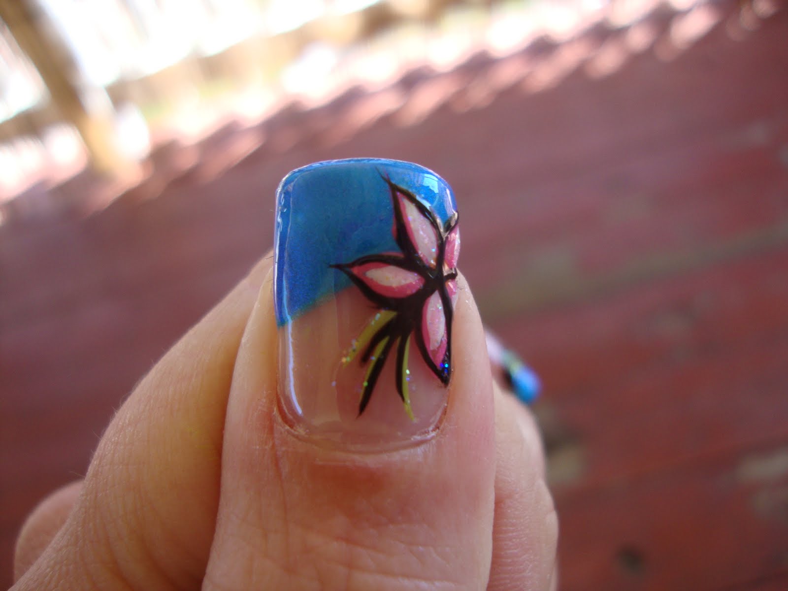 Cute Flower Nail Design