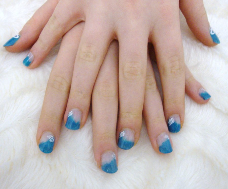 Light Blue Nail Art