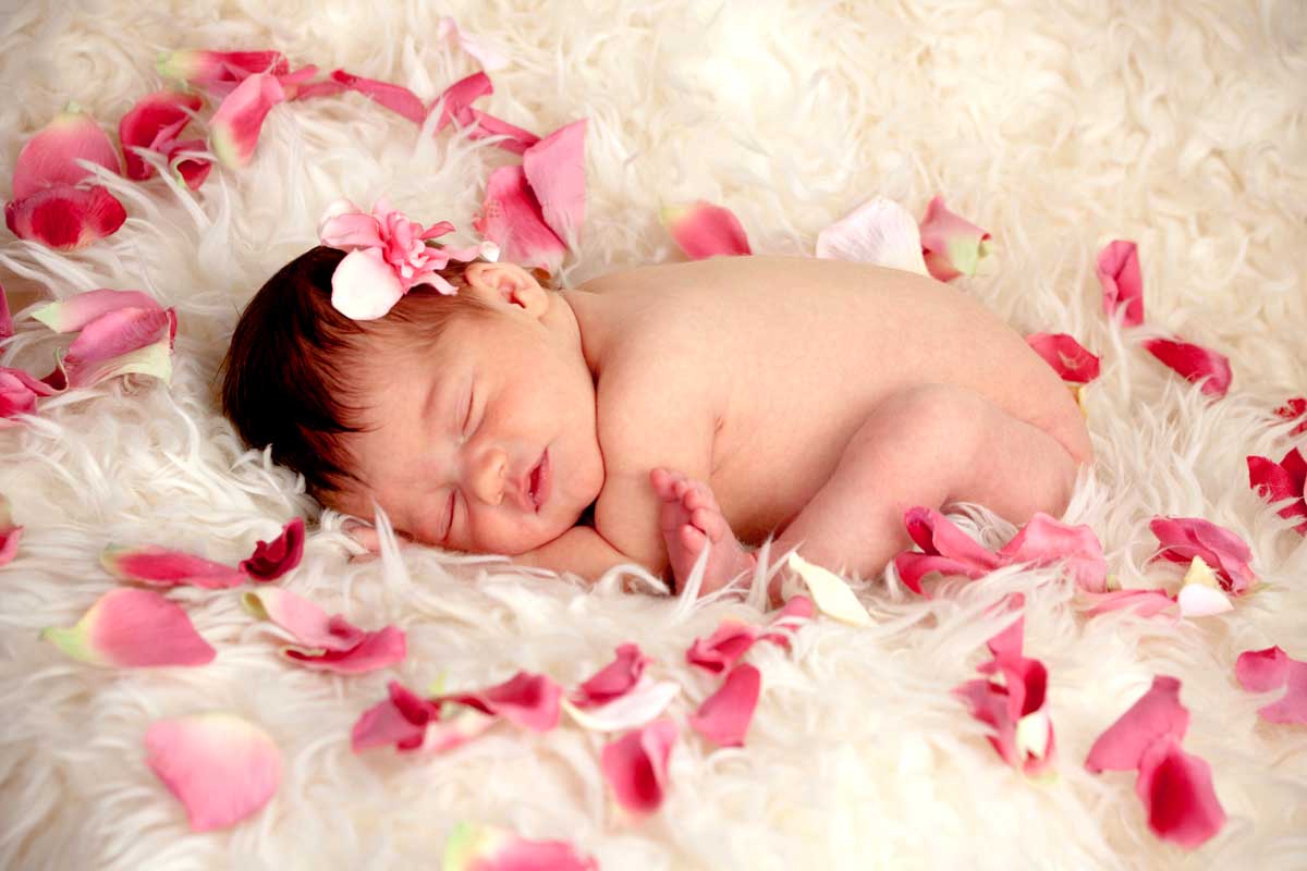 Newborn Baby Girl Photography Ideas