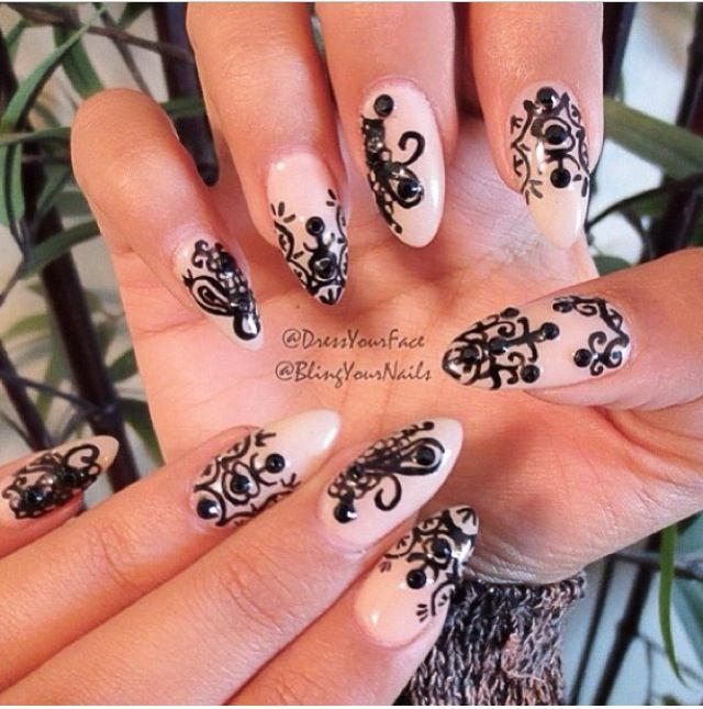 Lace Nail Design